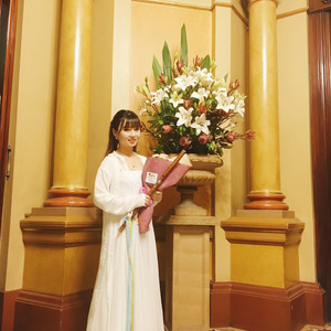 把🍌伸进女人的🍑洗澡动漫
